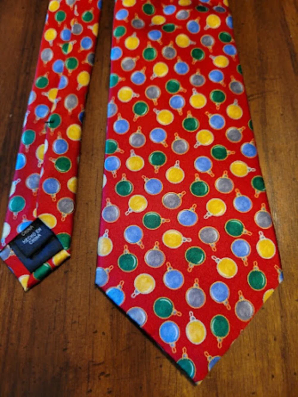 Robert Talbott Studio Christmas Ornament Silk TIE Red Holiday Tie GERMAN MADE
